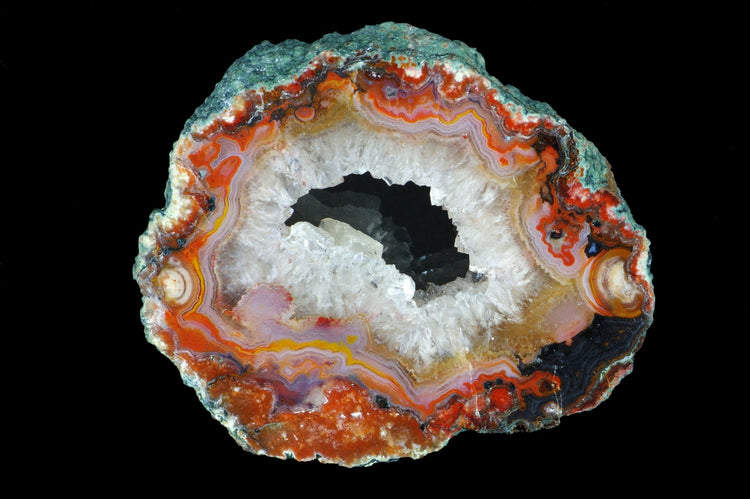 Agate geode - www.Crystals.eu