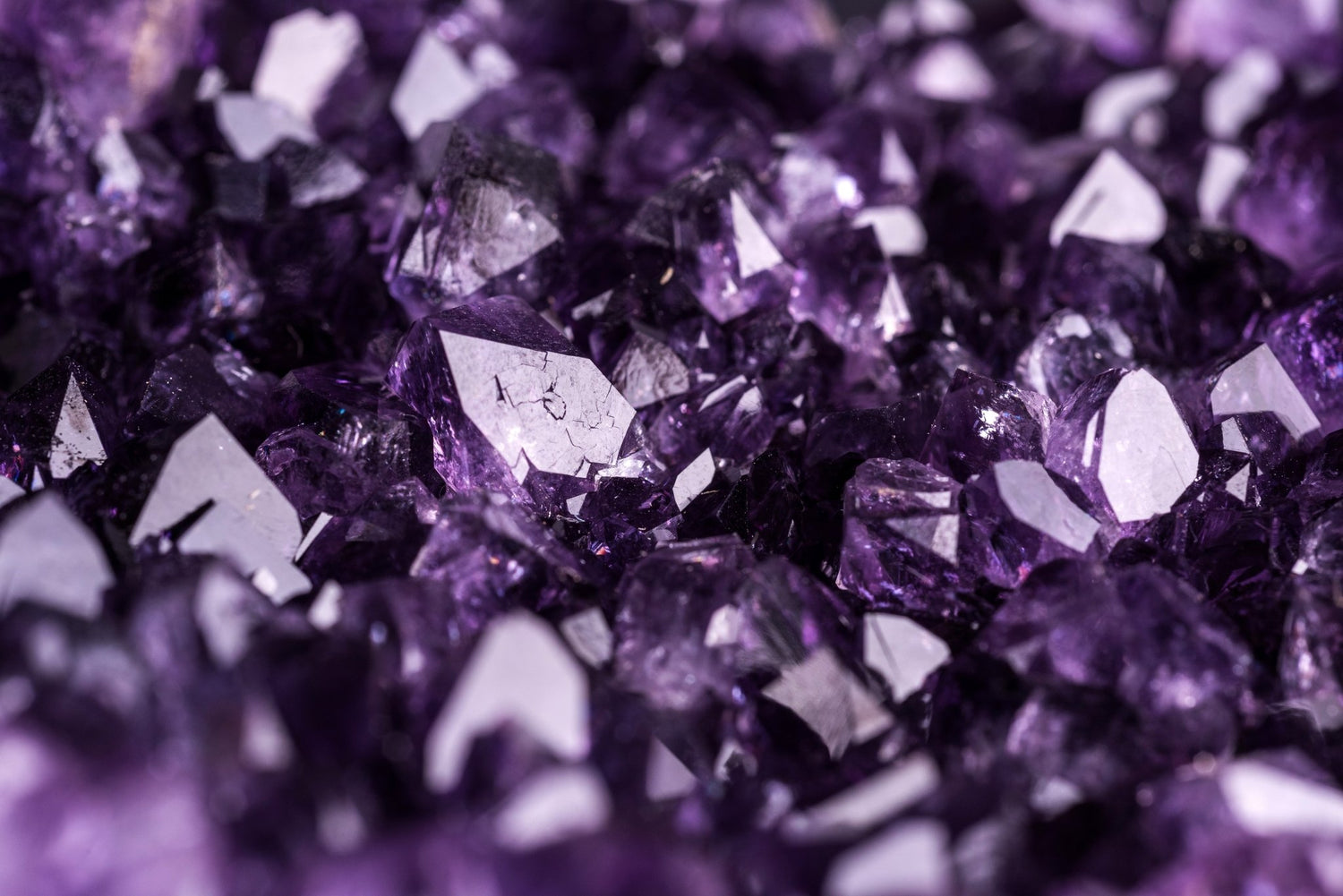 Amethyst - www.Crystals.eu