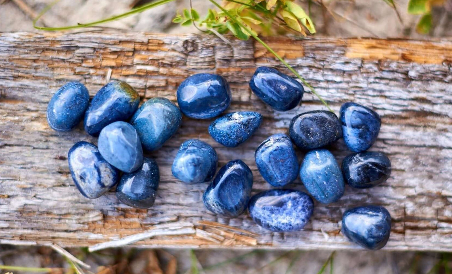 Dumortierite - www.Crystals.eu