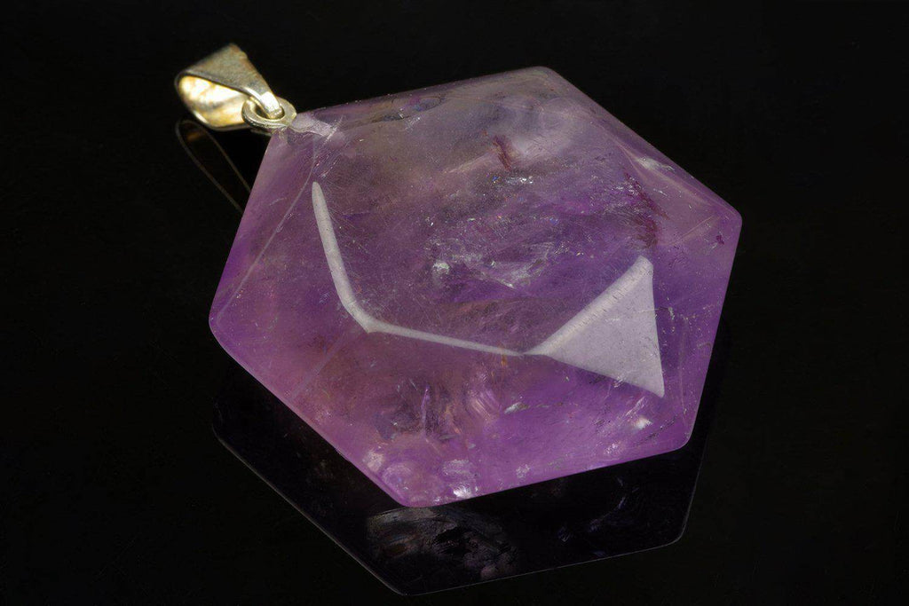 Amethyst pendant – Hexagon