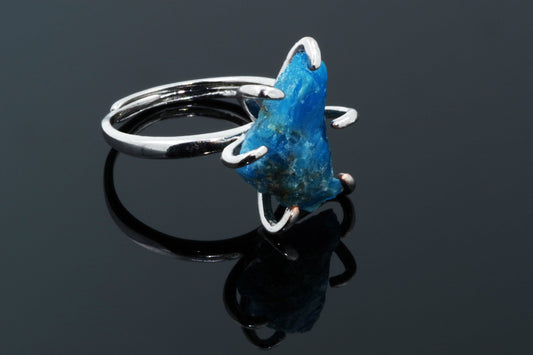 Apatite Ring - Paw Charm